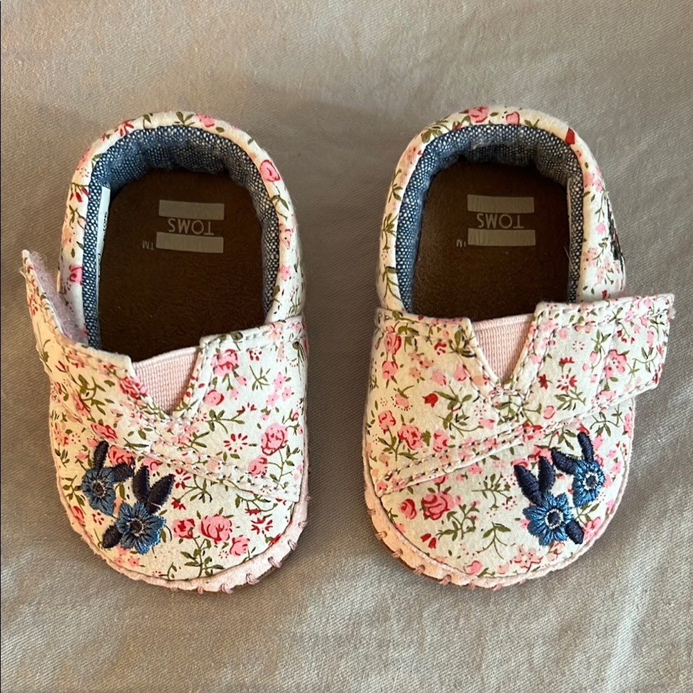 TOMS Kids Floral Pink Shoes